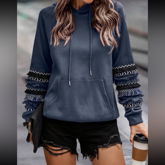 Boho fringe trim sweatshirt - Picture 2 of 7